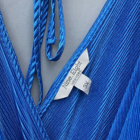 Elegant Blue Women's Dress - Picture 5 of 7